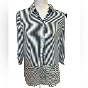 Chico's 0 Women's Small 4) Blouse Striped Navy Blue White Button-Front Top